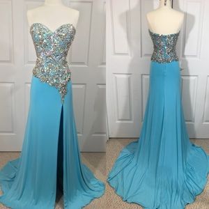 NEW Tony Bowls Collection Gown